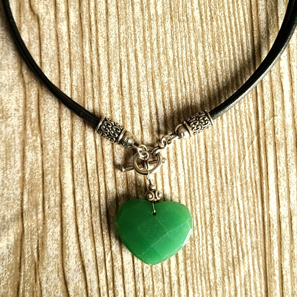 Vintage Sally C. 14.5 Inch Leather and Silver Toggle Choker w/ Green Jade Heart
